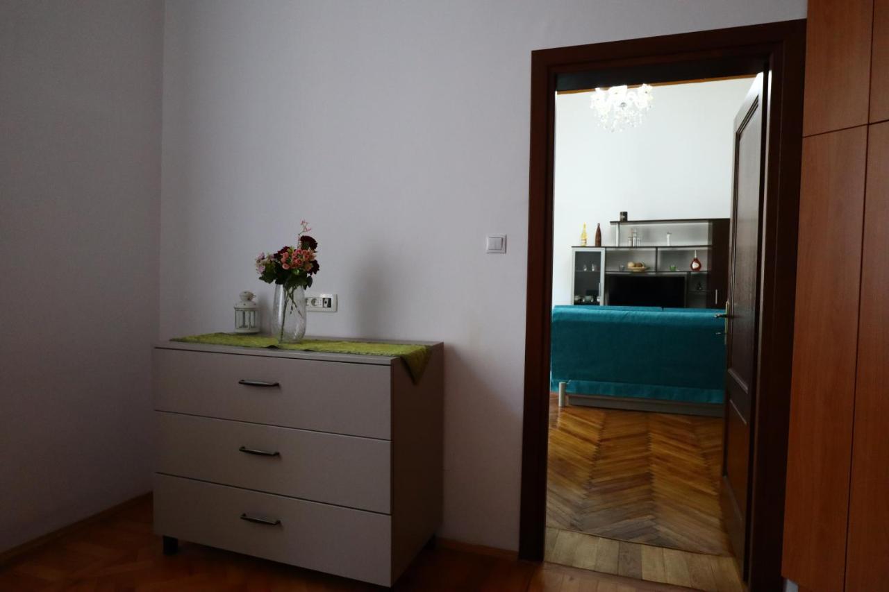 Center Haus Daire Bükreş Dış mekan fotoğraf